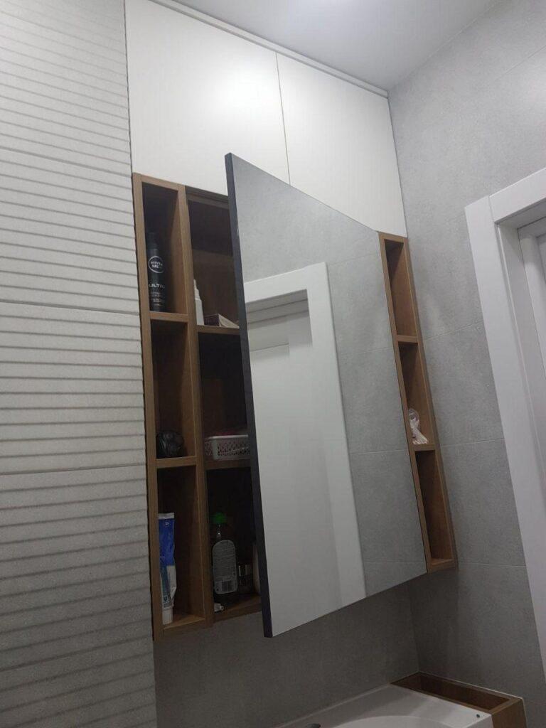 дверь зеркало