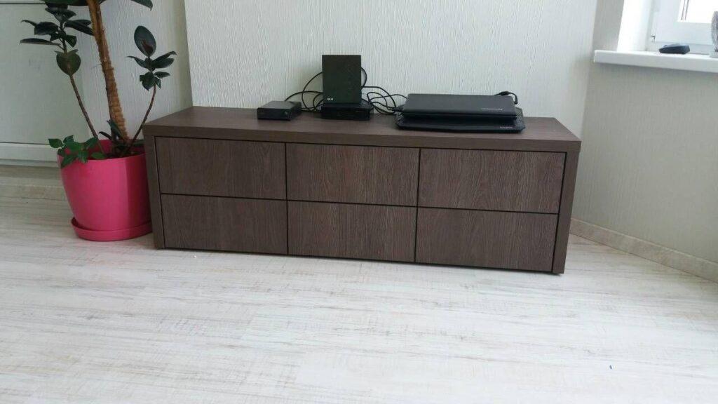 Комод из ДСП без ручек