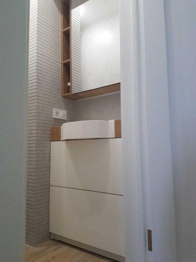 Тумба с накладной раковиной